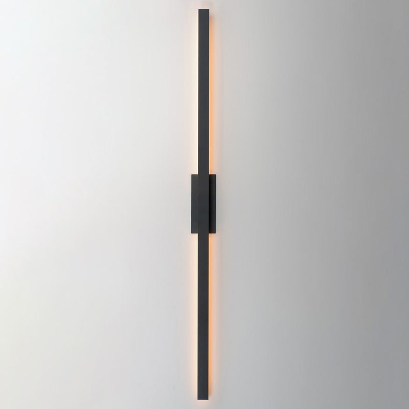 ET2 Lighting Alumilux 2Lt 5CCT 96" LED Outdoor Sconce, Black