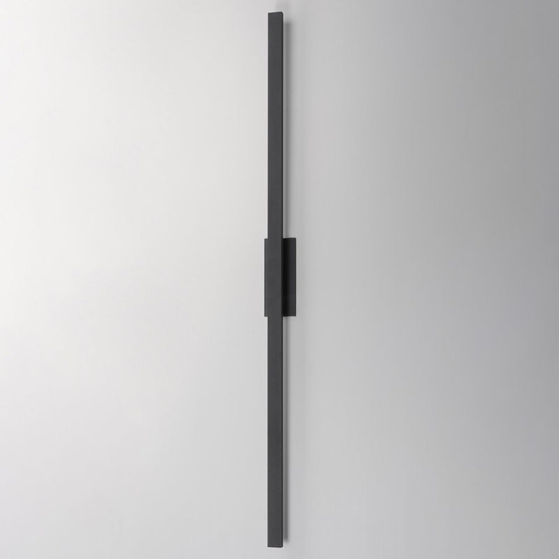 ET2 Lighting Alumilux 2Lt 5CCT 96" LED Outdoor Sconce, Black