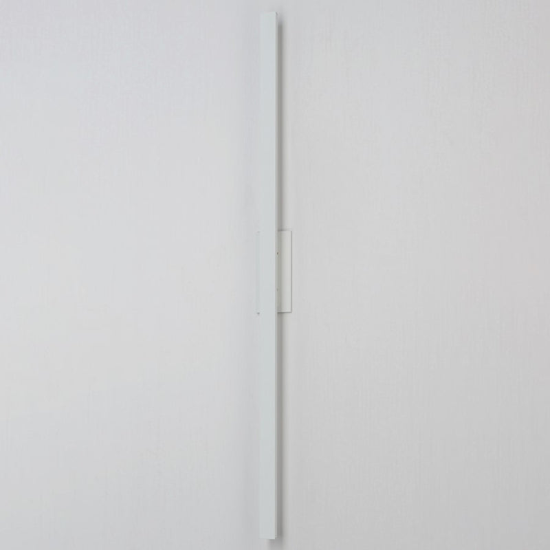 ET2 Lighting Alumilux 2Lt 5CCT 96" LED Outdoor Sconce, White