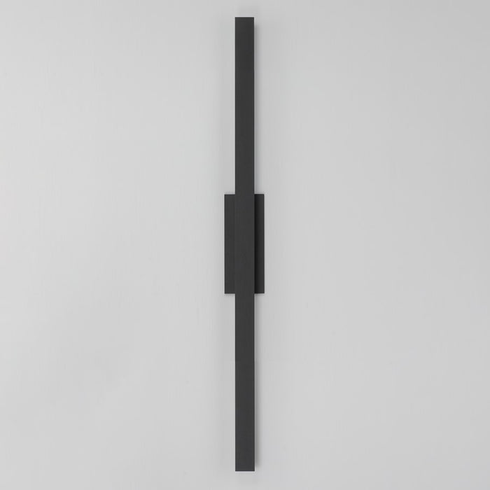 ET2 Lighting Alumilux SideLine 2Lt 51" LED Outdoor Sconce, Black