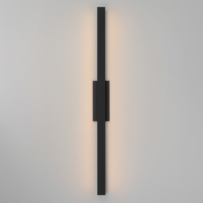 ET2 Lighting Alumilux SideLine 2Lt 51" LED Outdoor Sconce, Black