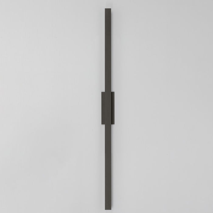 ET2 Lighting Alumilux SideLine 2Lt 96" LED Outdoor Sconce, Bronze