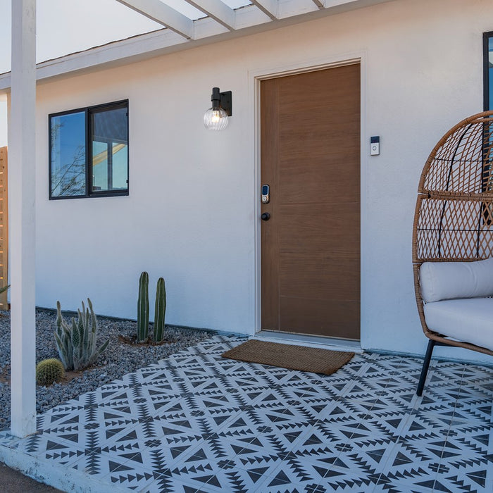 Designers Fountain Fernwood 1Lt 8" Outdoor Wall, BLK/Ribbed