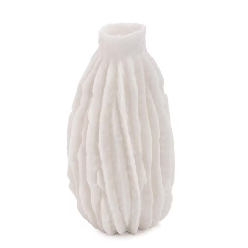 Howard Elliott Cacao White Vase/Small, Cream