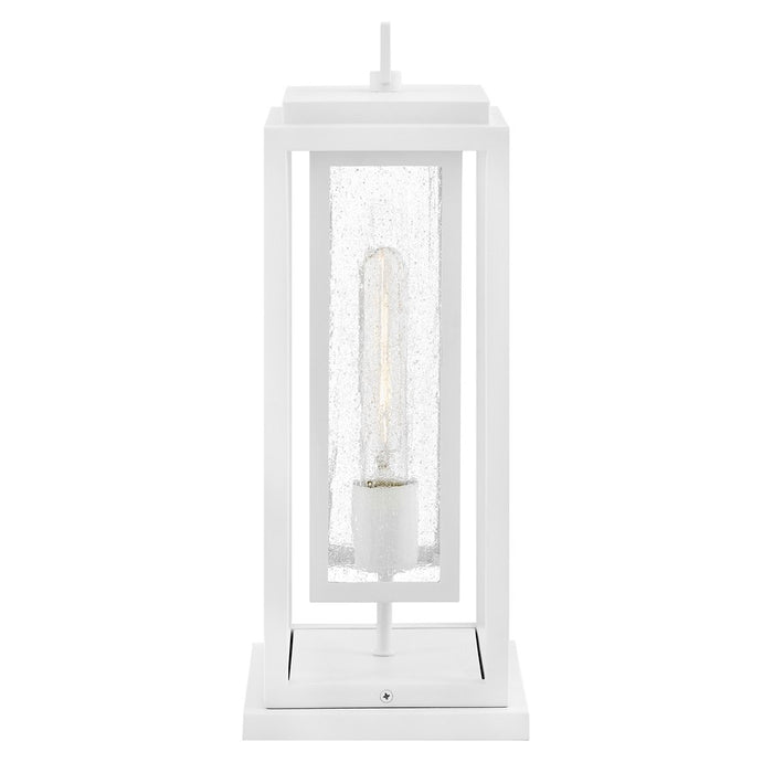 Hinkley Republic 1Lt Outdoor Pier Mount/3.5W, White/Clear Seedy