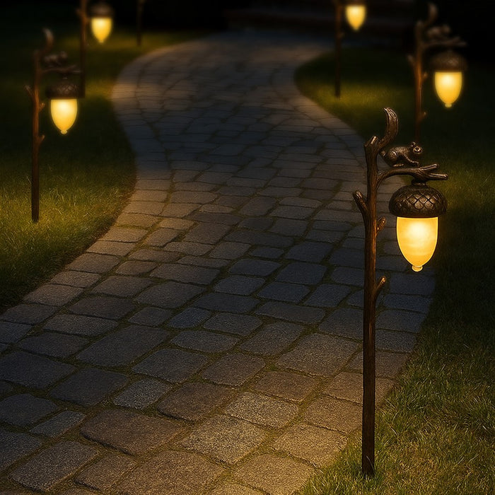 Hinkley Lighting Squirrel Path Light, Regency Bronze
