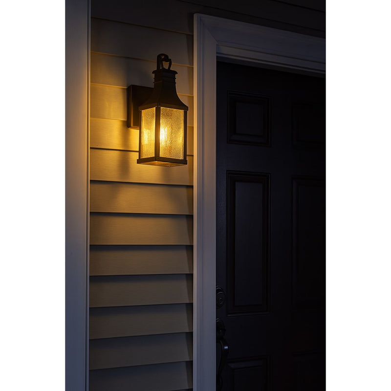Hinkley Beacon Hill 7in 1-Light Outdoor Wall Sconce | Traditional Blackened Copper Aluminum and Clear Seedy Glass | Covered Entry & Porch | Model 17460BLC