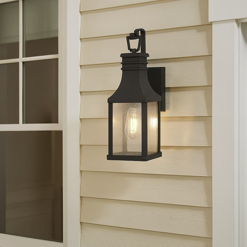 Hinkley Beacon Hill 1-Light Outdoor Wall Sconce | Traditional Museum Black Aluminum and Clear Seedy Glass | Covered Porch & Entryway | 7 x | Model 17460MB