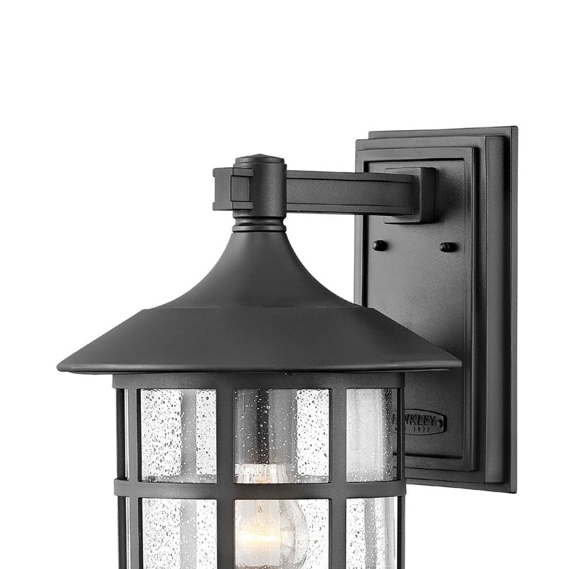 Hinkley Freeport 1-Light Outdoor Wall Sconce | Traditional Coastal Cast Aluminum and Clear Seedy Glass | Covered Patio & Entryway | 11 x 10 | Model 1865OZ