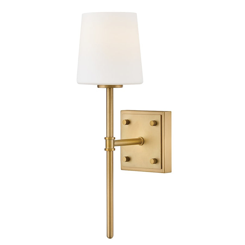Hinkley Lighting Saunders 1 Light Medium Sconce, Lacquered Brass