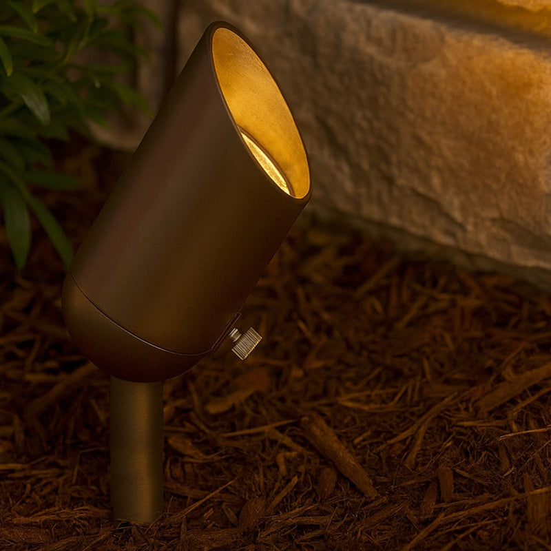 Hinkley Lumacore Spot Landscape Accent Light | Traditional Bronze Aluminum with Clear Lens | Garden Pathway & Yard Highlighting | Model 5536BZ-LMA27K