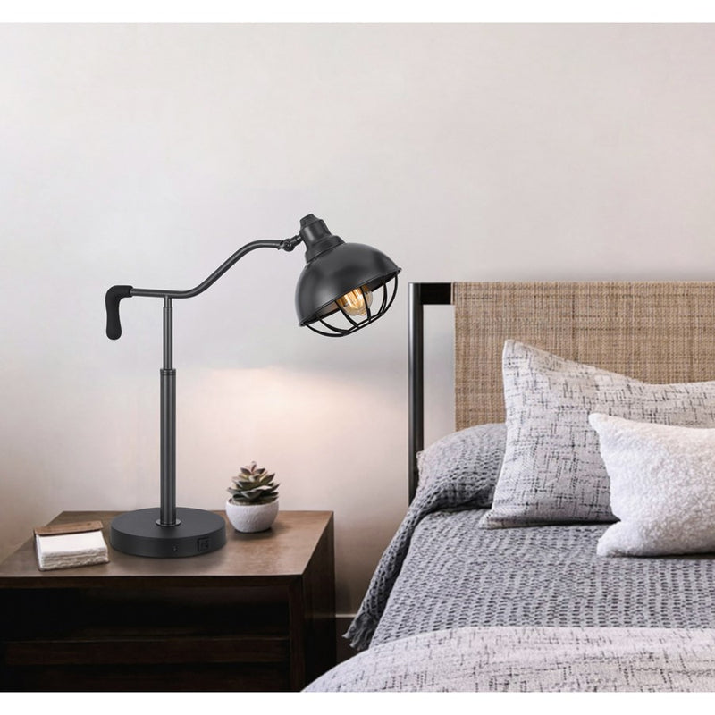 Cal Lighting Taloga 1 Lt Desk Lamp, Black Iron