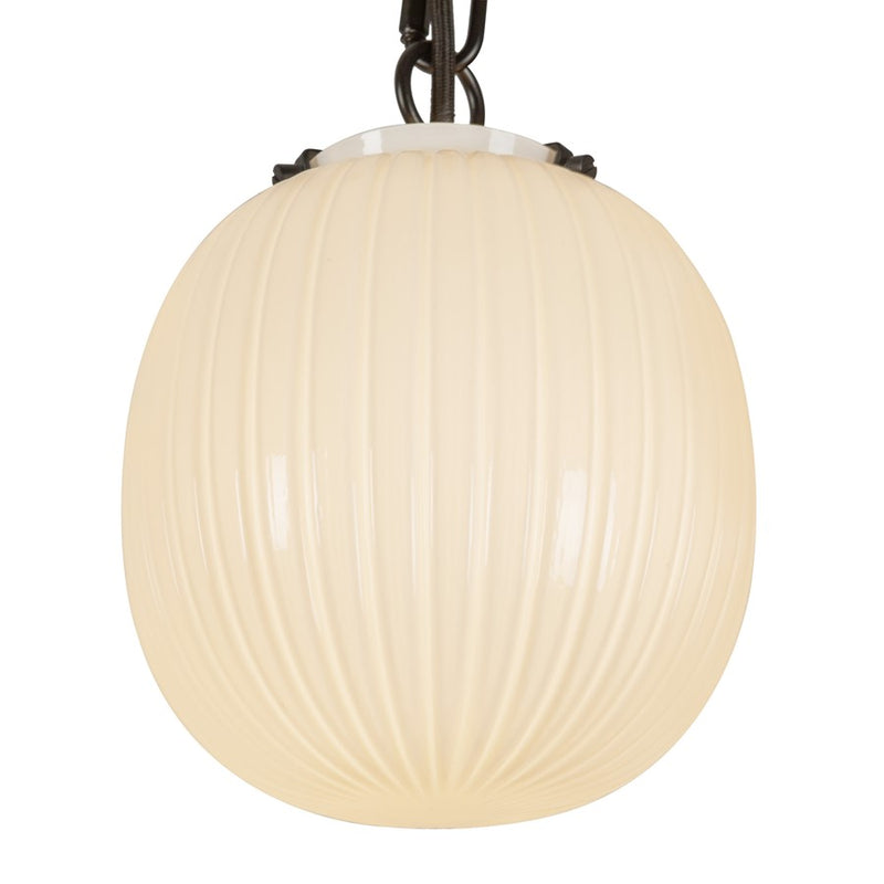Kuzco Cherise 3Lt 7" Socket Multi Pendant, Black/Glossy Opal