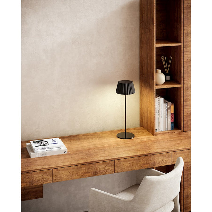 Kuzco Dario 14" Table Lamp, Black