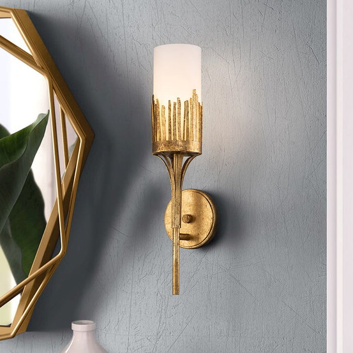 Lucas McKearn Manor 1 Light Wall Sconce, Gold