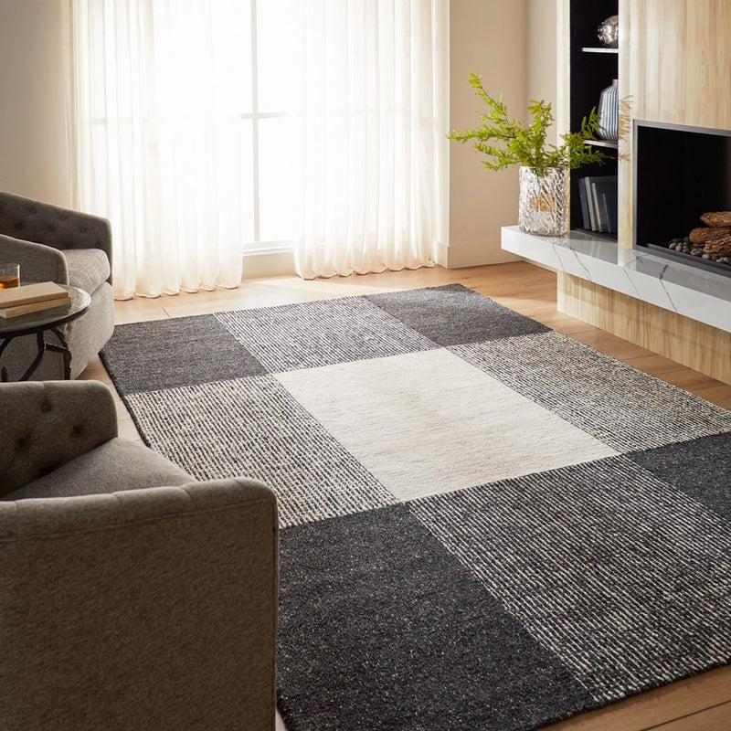 Lavin Rugs N5021 Kali 2'x3' Checker Rug, Grey Ivory/Black/White