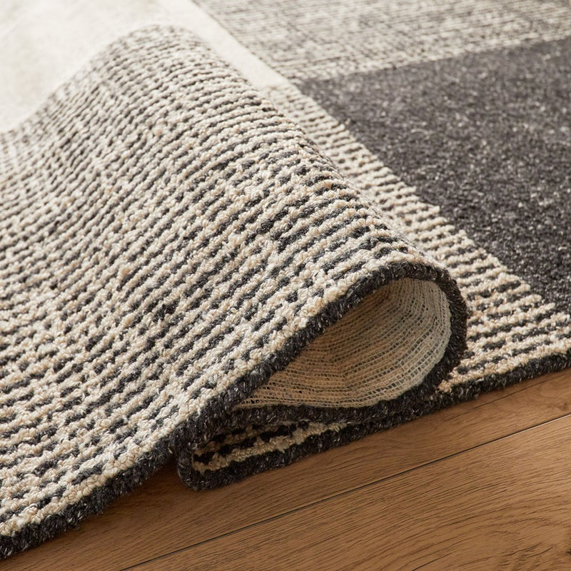 Lavin Rugs N5021 Kali 2'x3' Checker Rug, Grey Ivory/Black/White