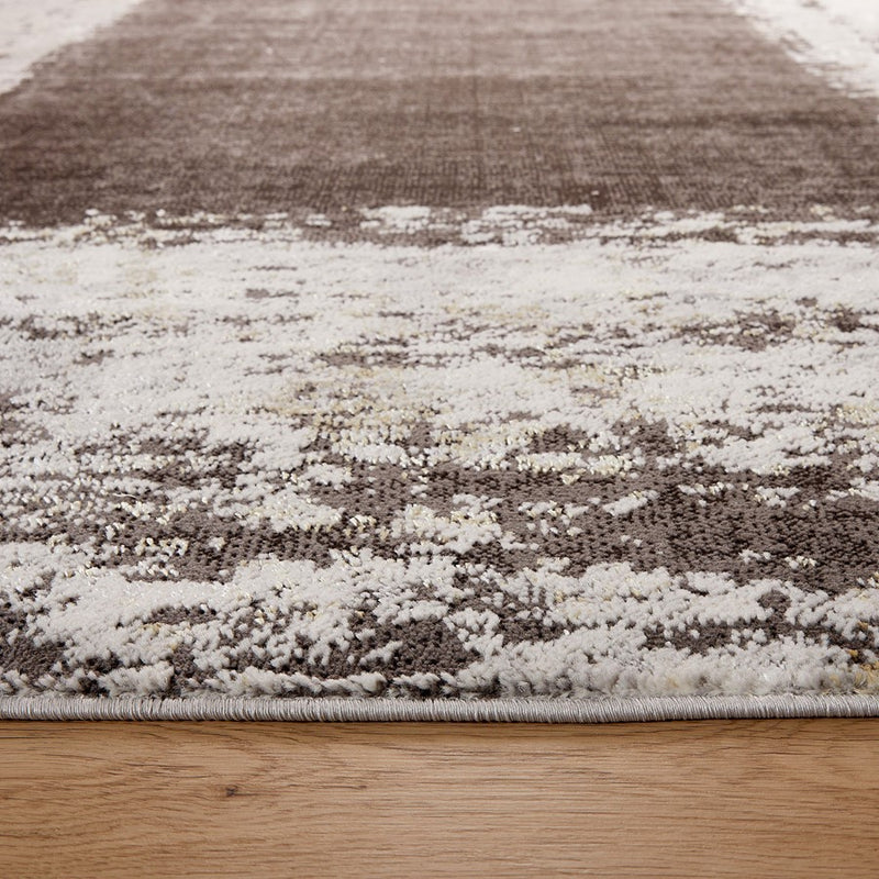 Lavin Rugs T9002 Ayda 5'3"x7'6" Border Rug, Silver Gold/Black/White