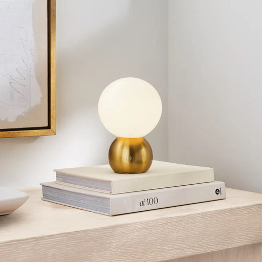 Visual Comfort Studio Suki 1Lt Lamp, Burnished Brass/Milk