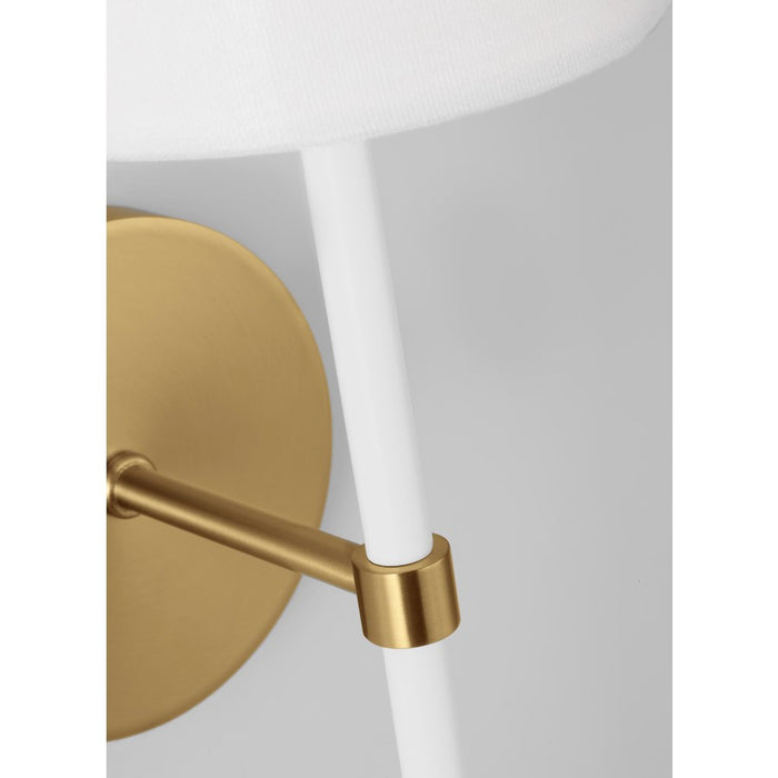 Visual Comfort Studio Monroe 1-Lt Tail Sconce, Brass/White Linen