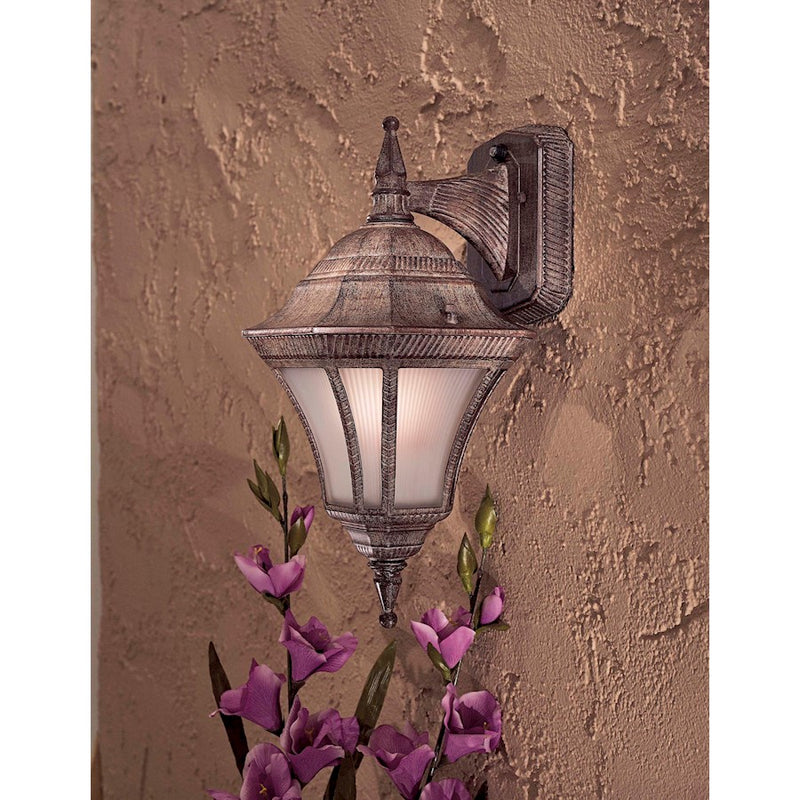 Minka Lavery Segovia 17in 1-Light Post Light | Traditional Finish Steel | Outdoor Entryway & Garden | 9 x 10 x 17 in | Model 8202-61-PL