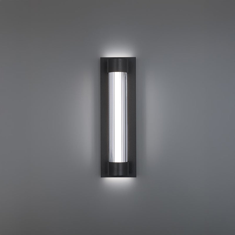 Modern Forms Chyzel 18" LED Outdoor Wall Light, 3500K, Black/Clear/Frost
