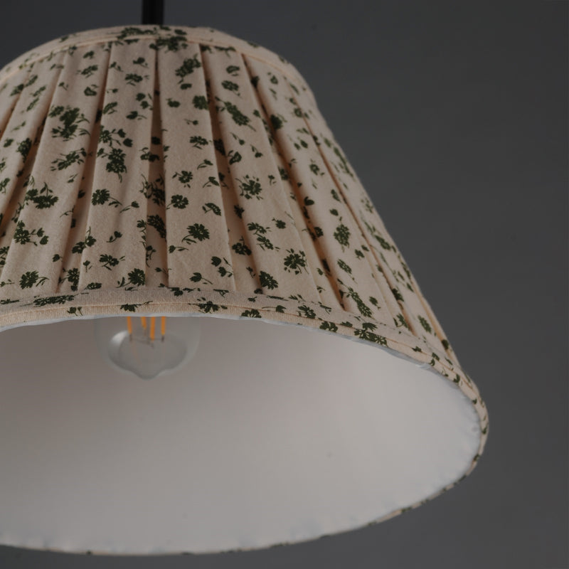 Maxim Lighting Dunbridge 1Lt 9" Single Pendant, Olive Wht/Bronze