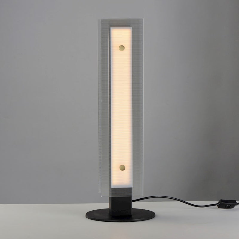 Maxim Lighting Spectre 1Lt 20" Table Lamp, Black/Brass/Ribbed