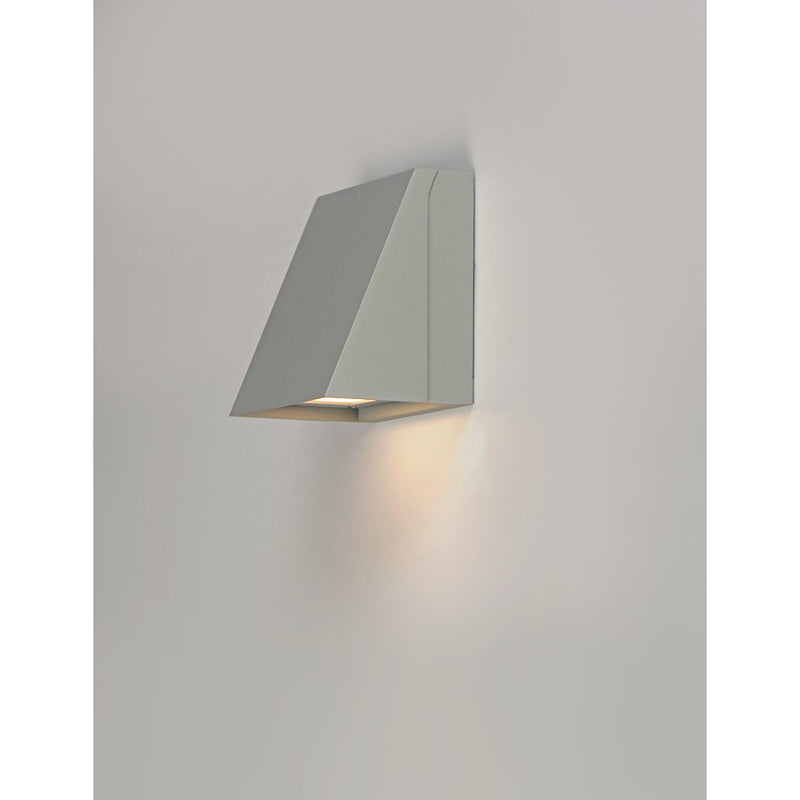 Maxim Lighting Pathfinder LED 1-Light Outdoor Wall Sconce