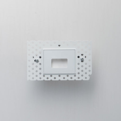 Maxim Lighting Path 1Lt Outdoor Path Trimless Step Light/3CCT, White