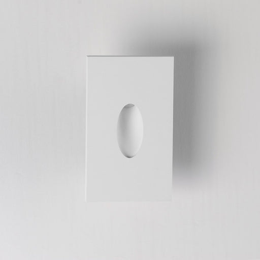 Maxim Lighting Path 1Lt Outdoor Path Pin Hole Step Light 3CCT, White