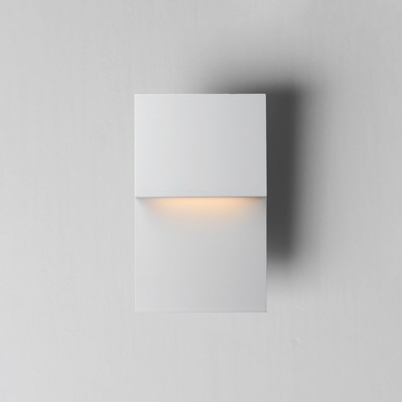 Maxim Lighting Pathfinder 1 Light Outdoor Pathway Light, White