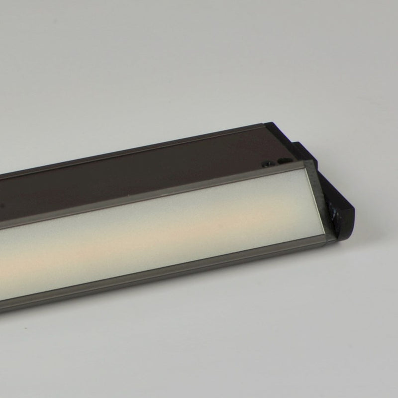 Maxim Lighting CounterMax 895 MX-L-120-3K Basic-Under Cabinet, Bronze