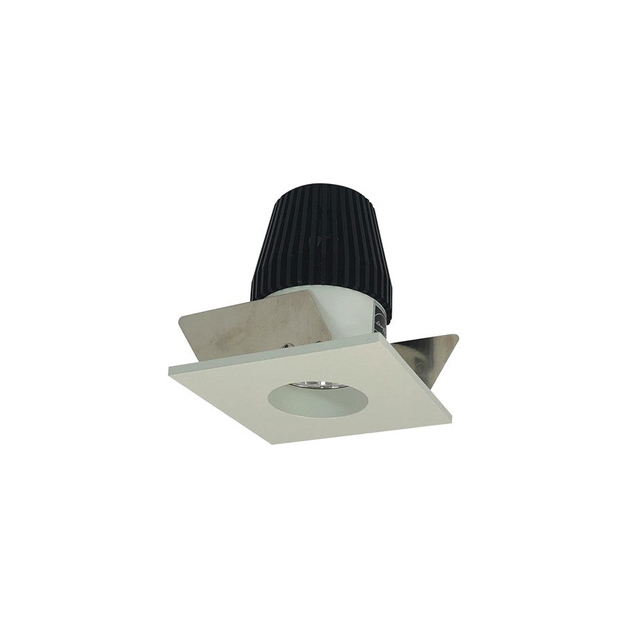 Nora 1" Iolite LED NTF Sq Rfl/Rnd, 3000K, Wh Rfl/Wh Flg - NIO-1SNG30XWW