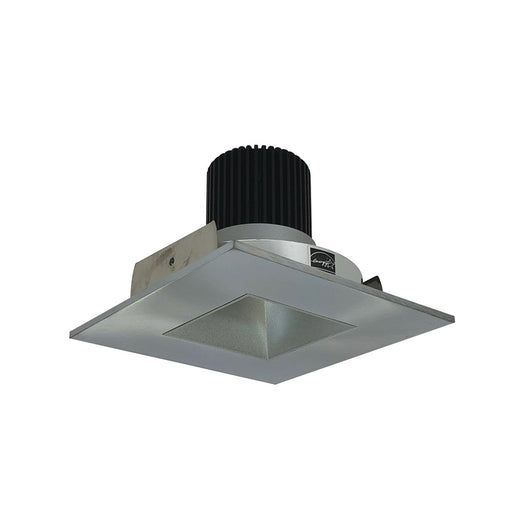 Nora 4" Iolite LED Sq, 3500K 850lm Haze Rfl/Natural Metal Flg - NIO-4SNDSQ35QHN