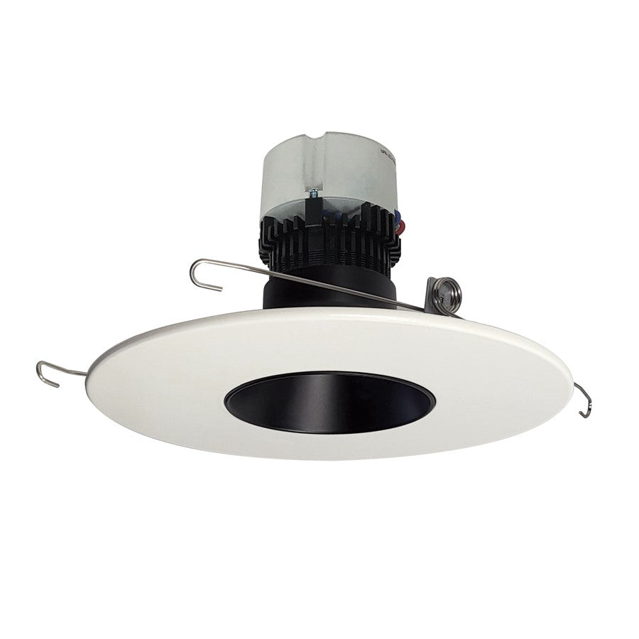 Nora 5"/6" Pearl LED RD Retro Reflect, 800Lm/12W, BK/WH Flange - NPR-56RNDCCDXBW