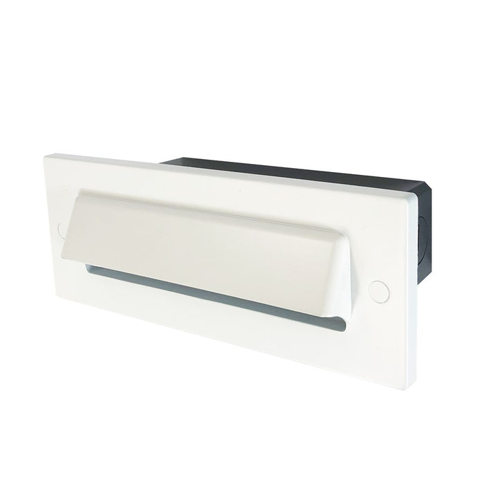 Nora Brick Die-Cast LED Step Light/Shroud Face, 4.6W/3000K, WH - NSW-843-32W