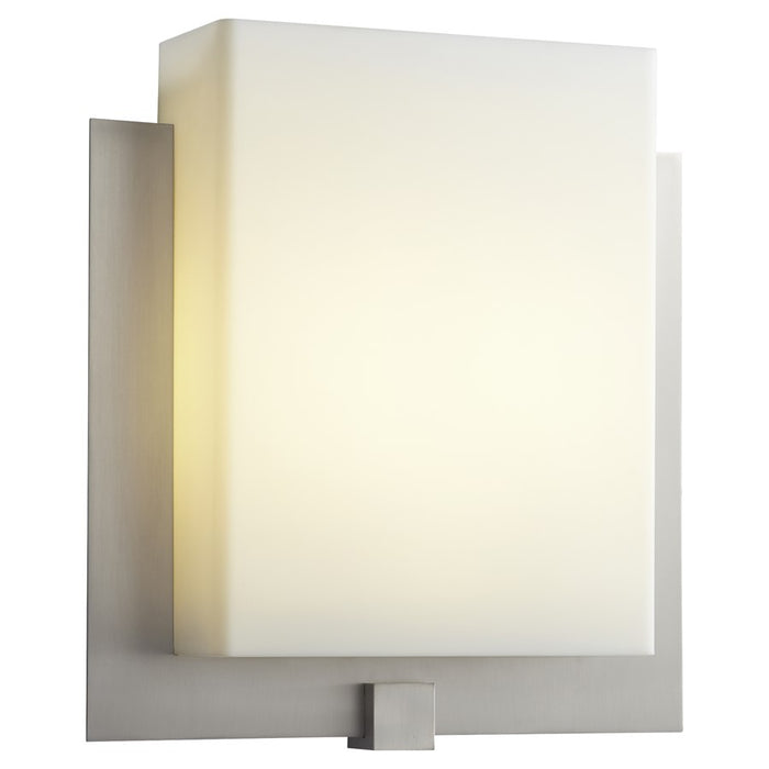 Oxygen Lighting Pathways 2700K 120V Acrylic/Satin Nickel