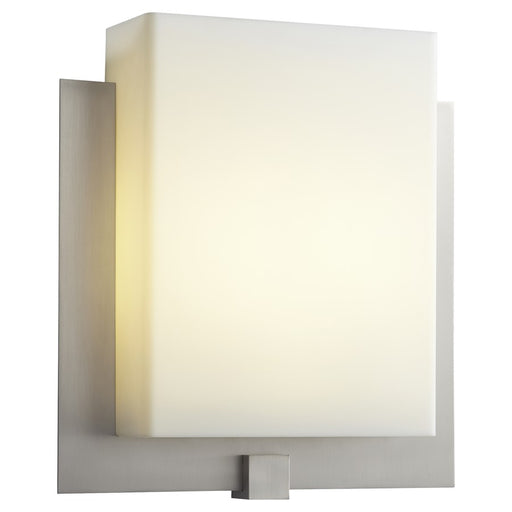 Oxygen Lighting Pathways 4000K 120V Acrylic/Satin Nickel