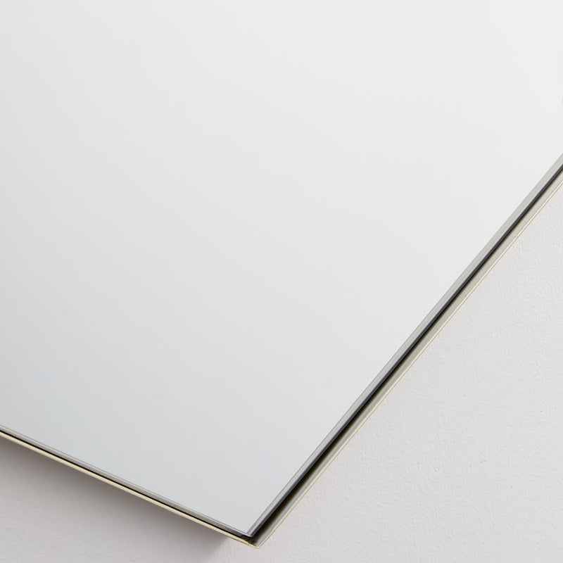 Quorum 28X40 Hexgon Mirror, Silver