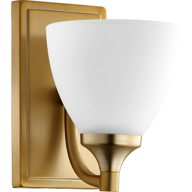Quorum Enclave 1 Light 5.5' Wall Mount, Aged Brass