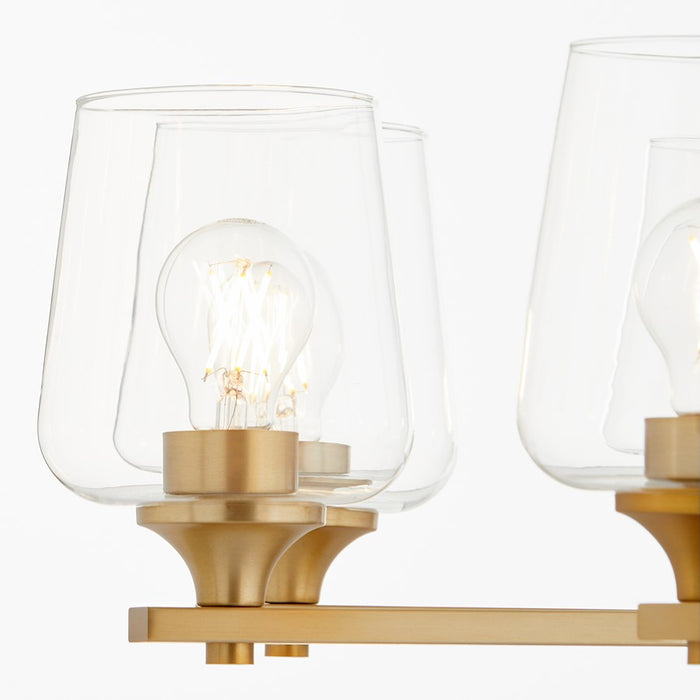 Quorum Veno 8Lt Chandelier, Aged Brass/Clear