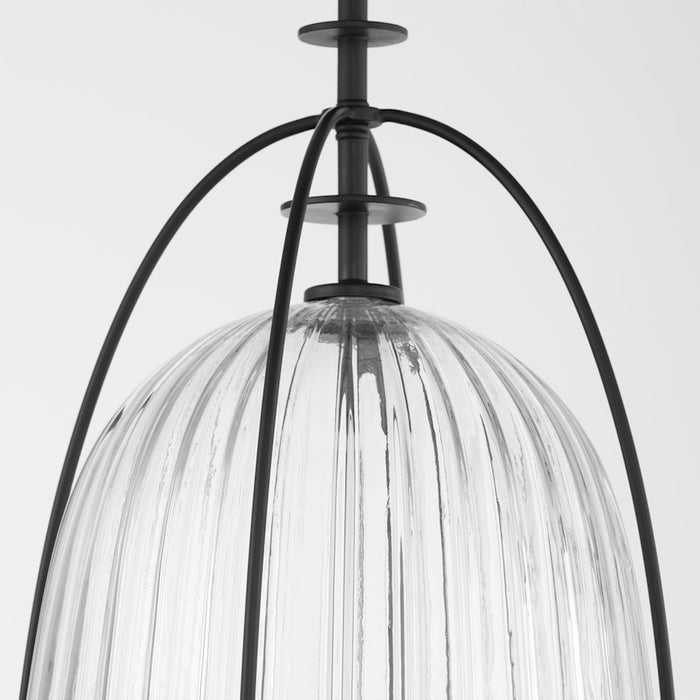 Quorum Alice 11" Pendant, Matte Black/Clear/Fluted