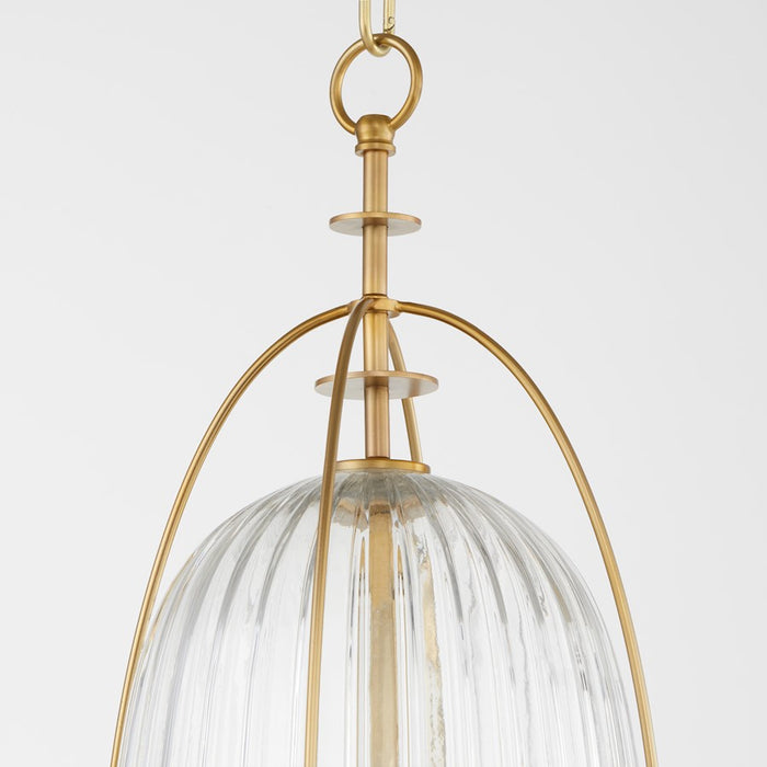 Quorum Alice 11" Pendant, Aged Brass/Clear/Fluted