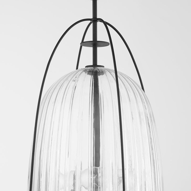 Quorum Alice 16" Pendant, Matte Black/Clear/Fluted
