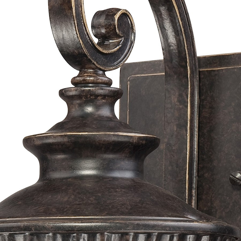 Quoizel 1 Light Chimera Outdoor Wall Lantern in Imperial Bronze