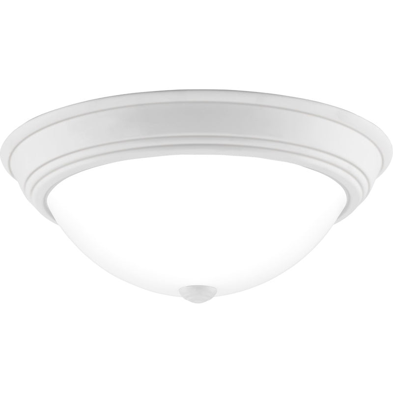 Quoizel Erwin 3 Light Flush Mount, White Lustre