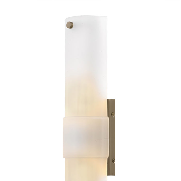 Quoizel Finnegan 2Light 22" Wall Sconce, Bronze Gold/Etched Glass