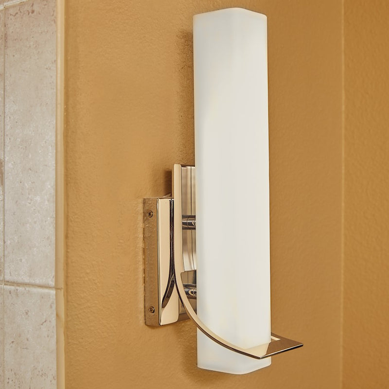 Quoizel Platinum Blade Bath Light, Polished Chrome