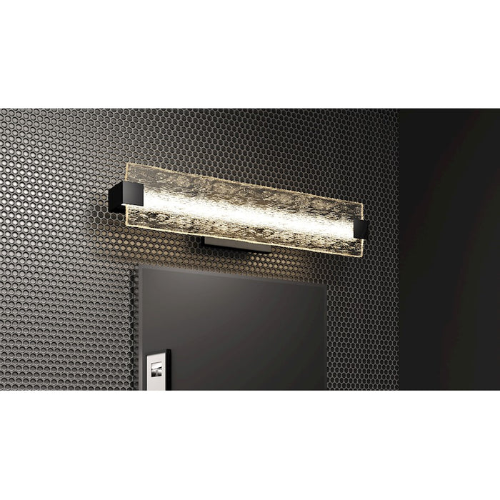 Quoizel Winter Bath Light, Matte Black/Clear Textured